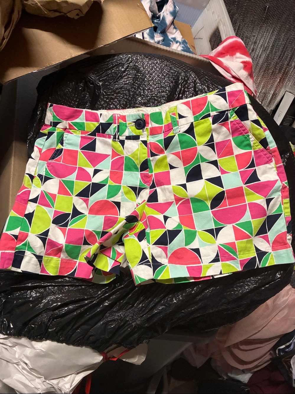 Crown & Ivy Geometric Print Shorts
